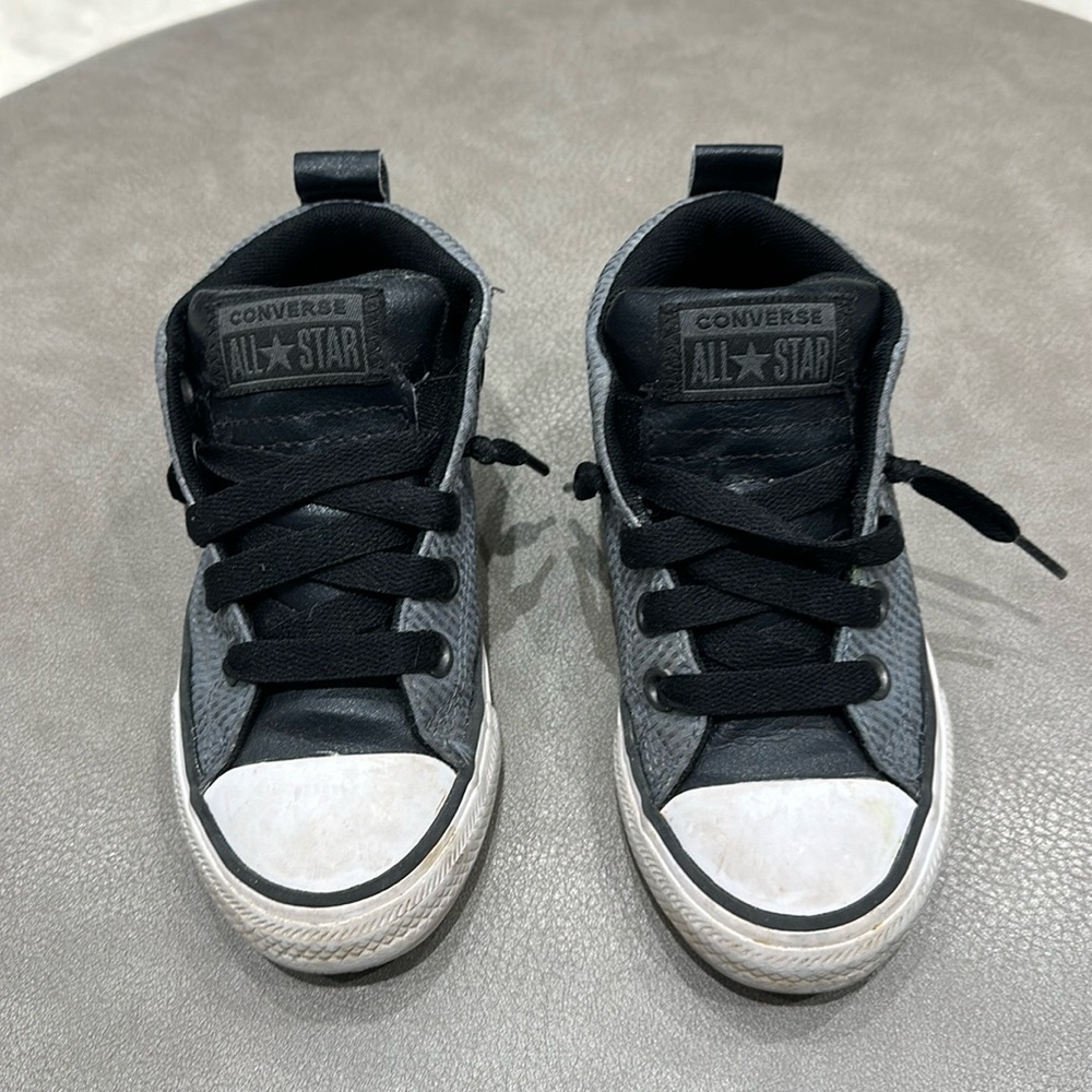 Kids converse shoes